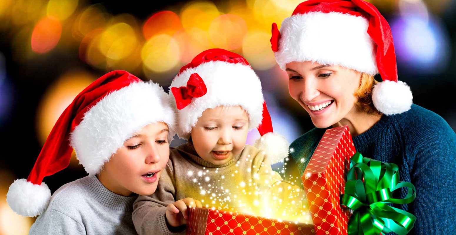 Men & Women Christmas clothing fashion house website build with Shopify themes